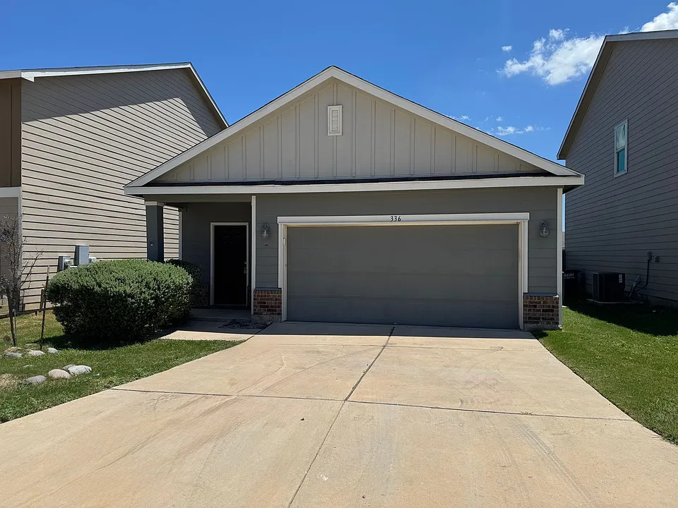 336 Flower Smith Ln