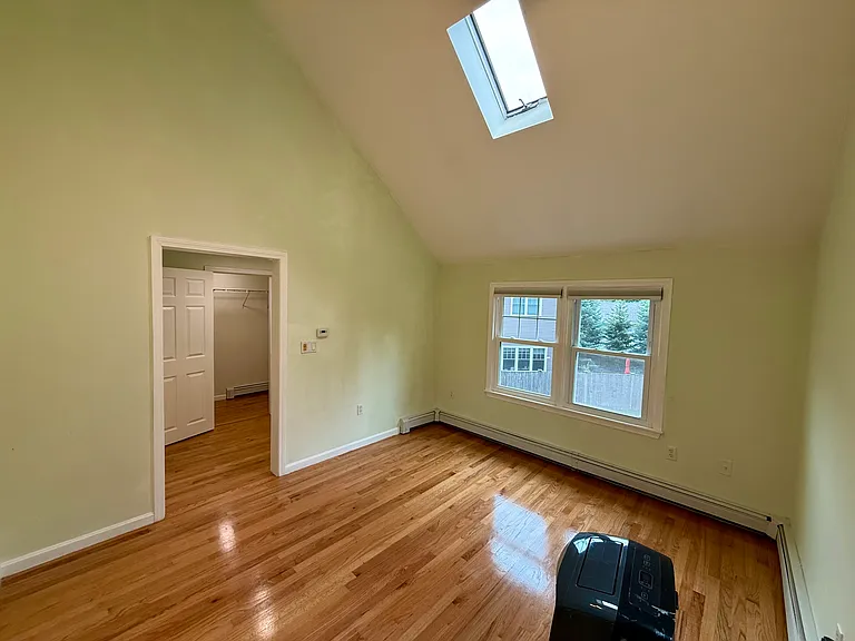 18 Pine St #1 — Photo 11