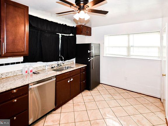 5th image of 6700 Milltown Ct