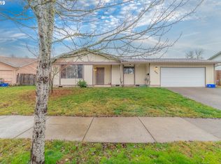 4884 Camellia St, Springfield, OR 97478