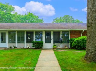 213C Huntington Dr, Lakewood, NJ 08701