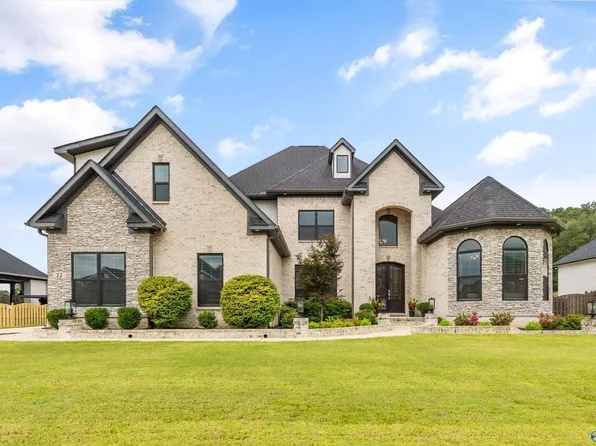 22 Sanders Hill Way SE, Gurley, AL 35748