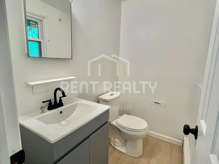 246 Skyline Dr — Photo 6
