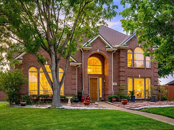 2nd image of 1301 Breamar Dr