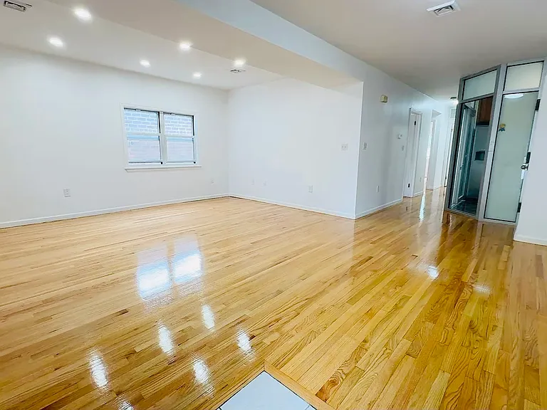 34-32 205th St #1 — Photo 10