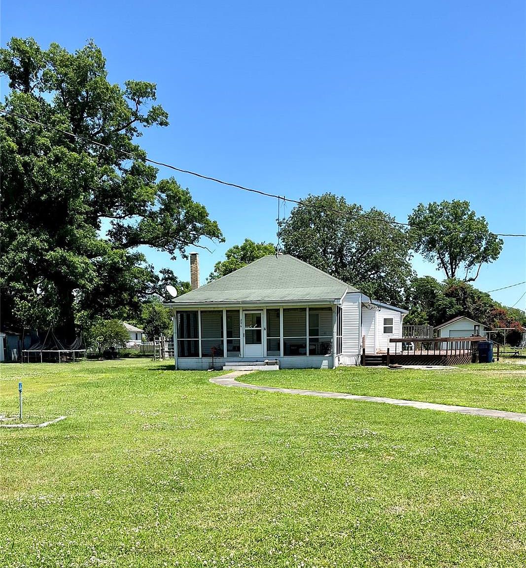 206 S Main St, Senath, MO 63876 MLS 24032693 Zillow