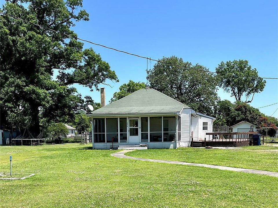 206 S Main St, Senath, MO 63876 MLS 24032693 Zillow