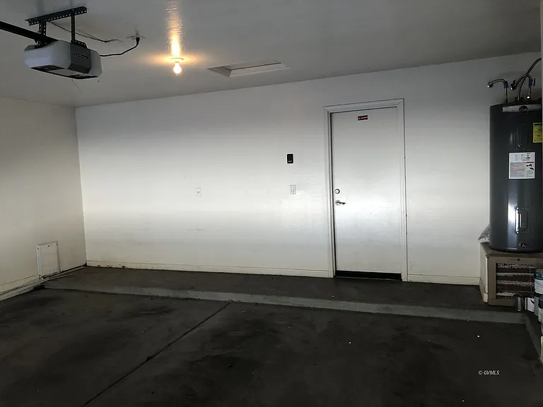 1294 S Kelson Pl — Photo 13