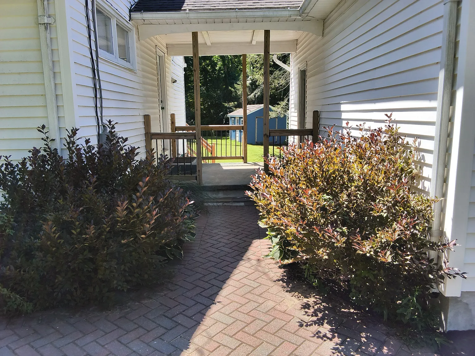 2 bed, 1200 sqft, $1,700 — Photo 3