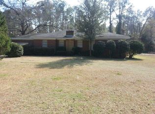 202 S Edgewood Dr, Statesboro, GA 30458