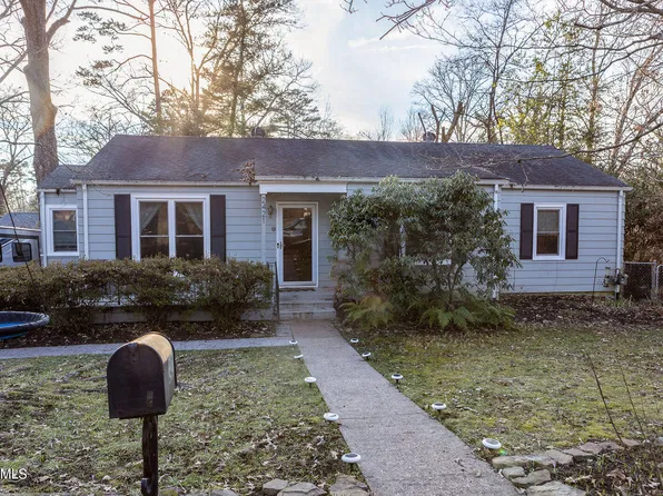 2421 N Park Blvd, Knoxville, TN 37917