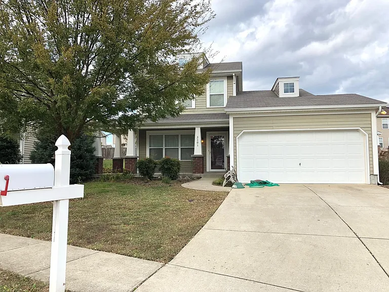 3101 Aidan Ln — Photo 1