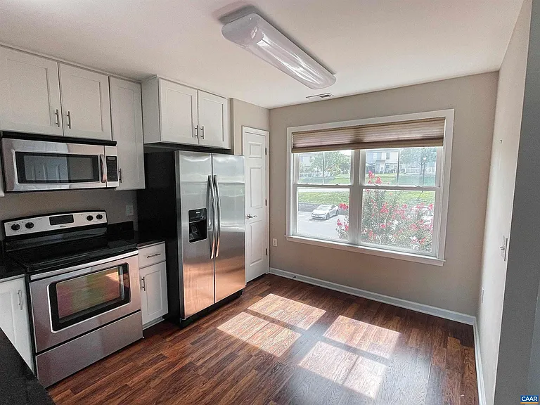 1280 Constitution Ct #303 — Photo 8