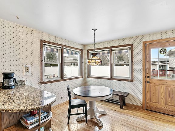 5th image of 10505 S Kenneth Ave