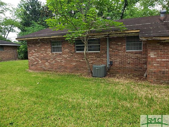 3rd image of 310 Durrence St