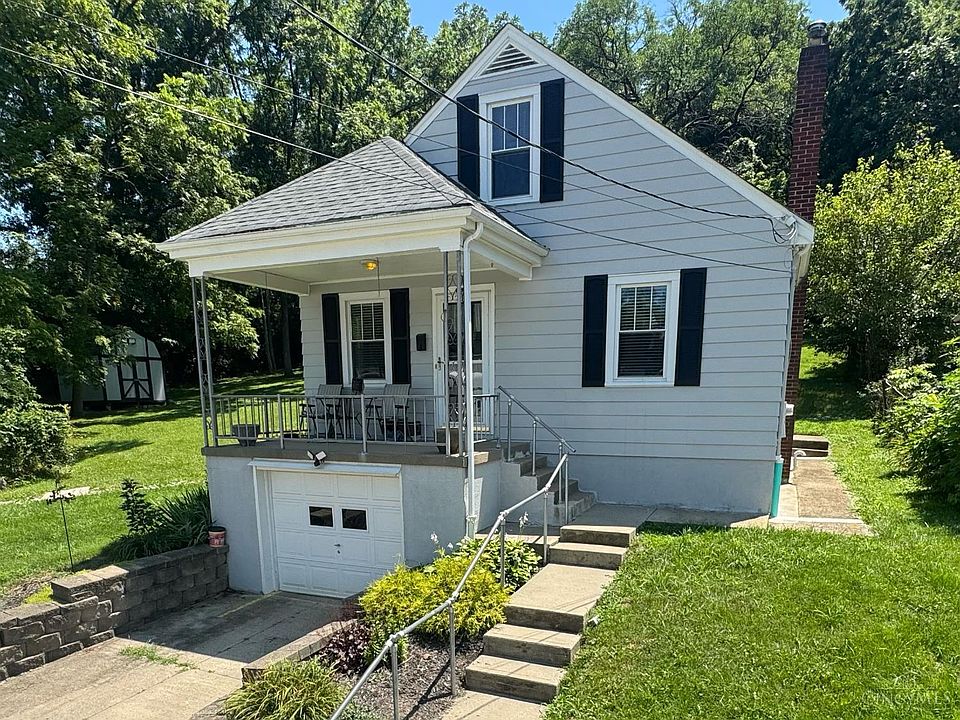 1st image of 1649 Lionel Ave