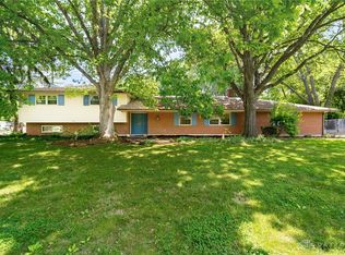 7800 Raintree Rd, Dayton, OH 45459