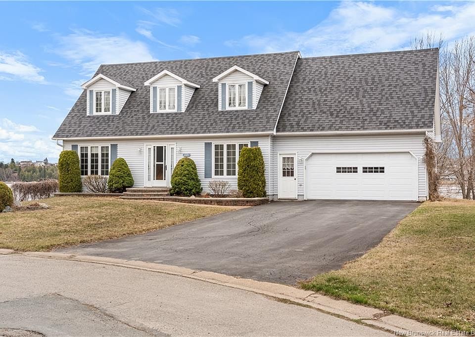 1st image of 1725 Gowan Brae Dr
