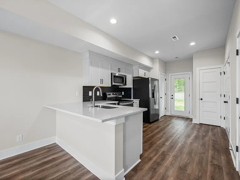 1035 Sinclair Dr #3B — Photo 13