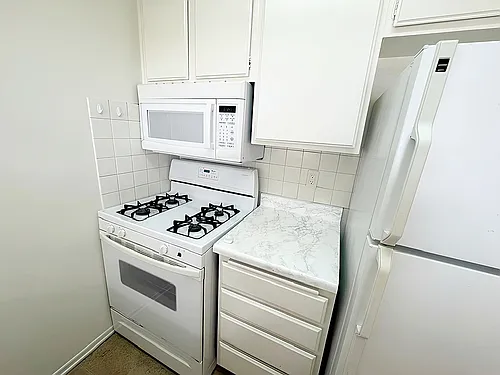 11840 Venice Blvd #103 — Photo 5