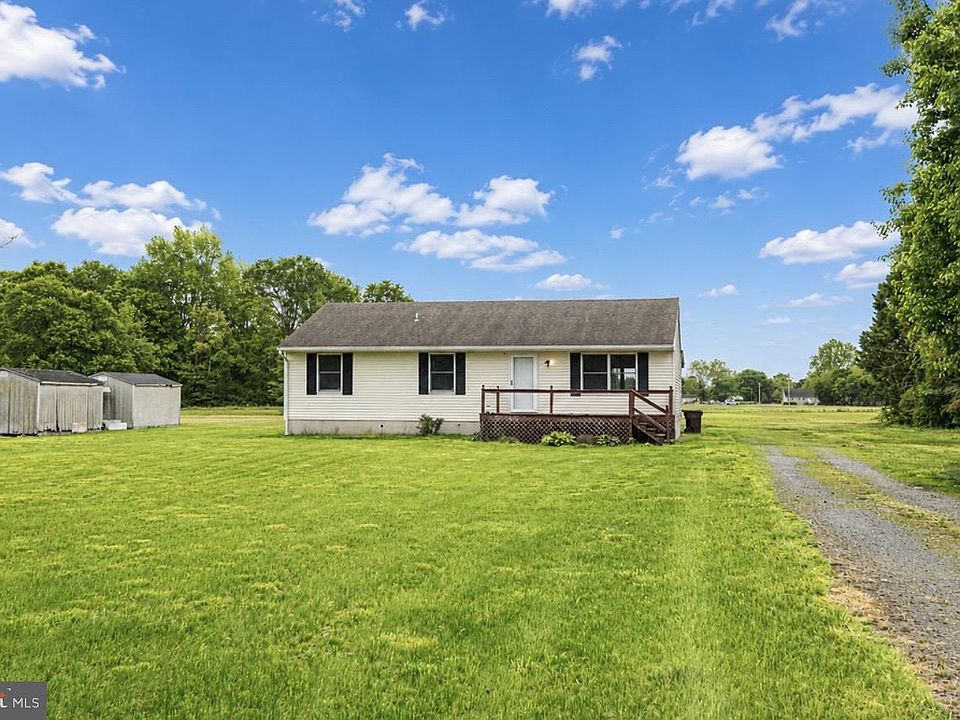 1st image of 34863 Railroad Ave