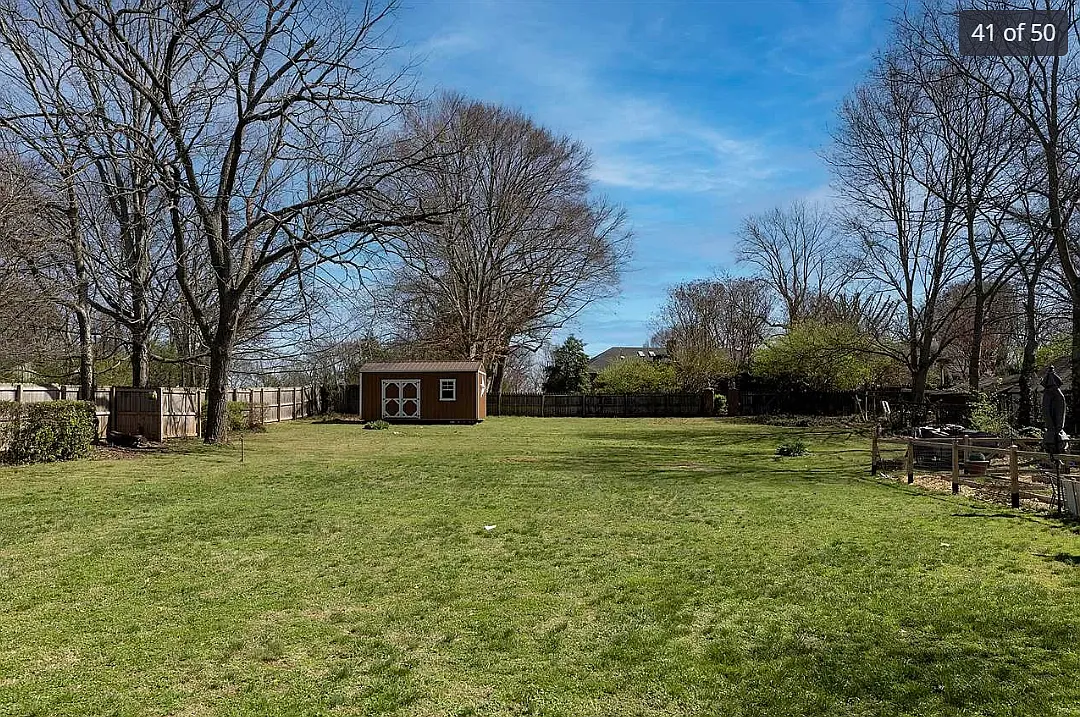 4 bed, 2.5 bath, 3045 sqft, $3,000 — Photo 3