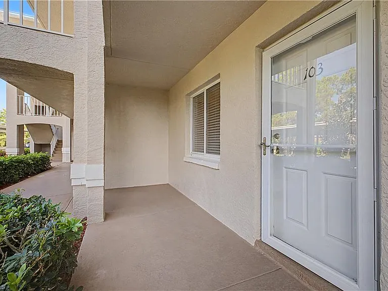 7065 Dennis Cir #F103 — Photo 2