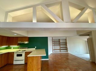 401 N Camp St APT 1, Seguin, TX 78155