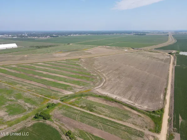 Little Simmons Rd, Clarksdale, MS 38614