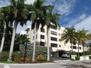 10000 Bay Harbor Ter APT 401A, Bay Harbor Islands, FL 33154
