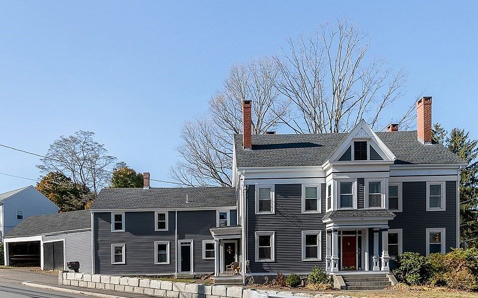1st image of 240 Lowell St