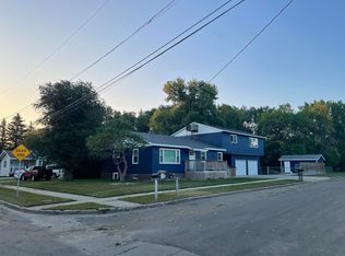 1201 4th St SW #1MAIN, Minot, ND 58701
