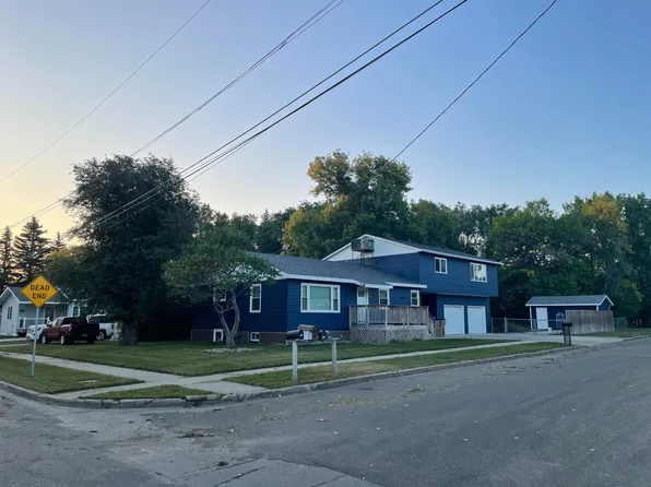 1201 4th St SW #1MAIN, Minot, ND 58701
