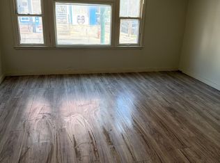 527 2nd St #1F, Troy, NY 12180