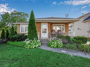 57 Henry St, Cheektowaga, NY 14227
