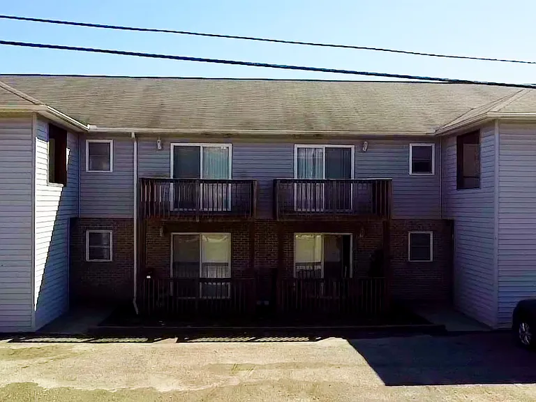 Pinnacle Heights Apartments — Photo 56