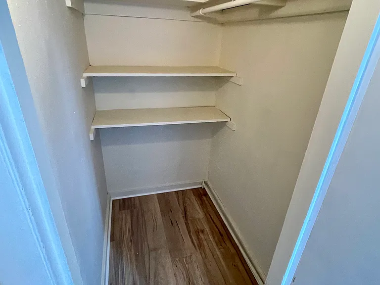 310 Washington St #4 — Photo 6