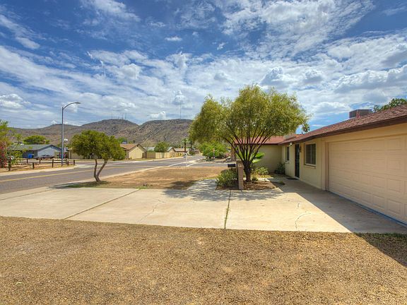 3rd image of 13208 N 17th Ave