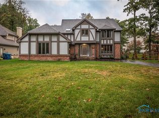 6957 Cloister Rd, Toledo, OH 43617