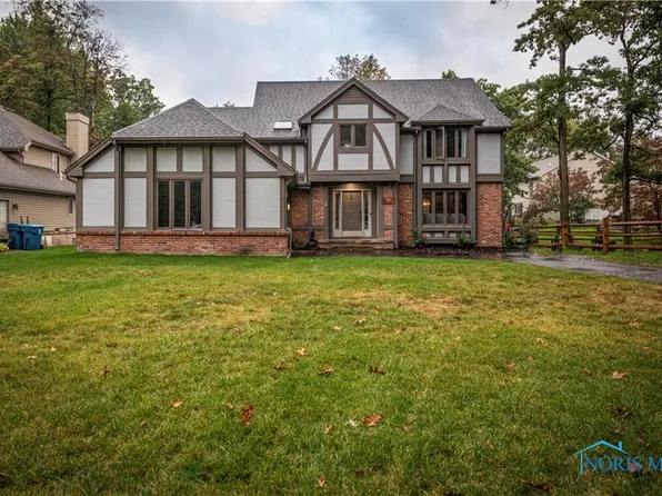 6957 Cloister Rd, Toledo, OH 43617