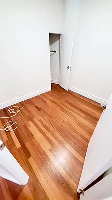 Rented by Compass | media 23