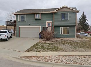 2819 Julia Ct, Rapid City, SD 57701