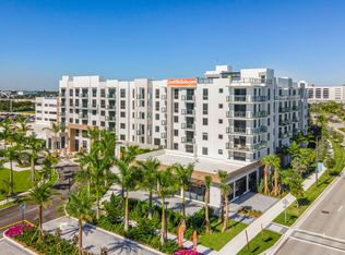 2201 Sole Mia Square Ln #532, Miami, FL 33181