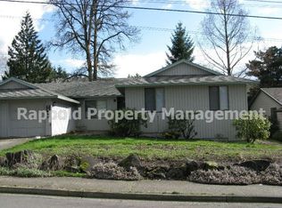 7540 SW Spruce St APT A, Portland, OR 97223