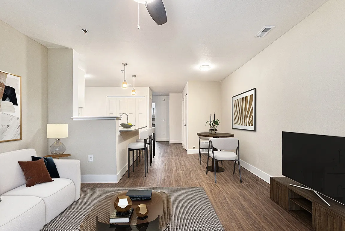 Stoney Pointe Apartment Homes — Photo 2