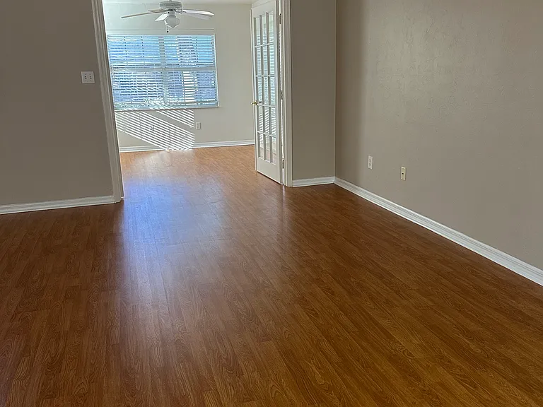 25306 SW 16th Ave — Photo 5