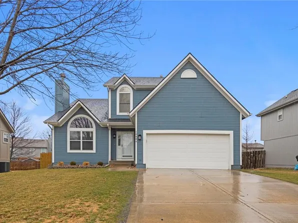 18884 W 160th Ter, Olathe, KS 66062