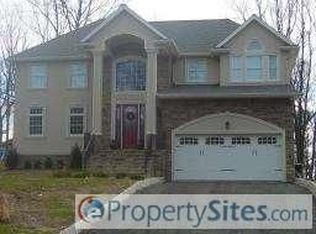 40 Old Rifle Camp Rd, West Paterson, NJ 07424