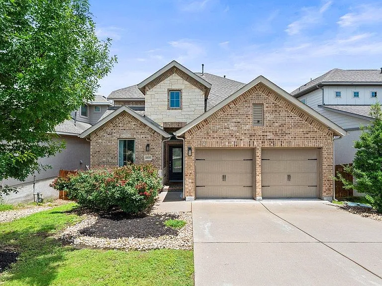 6600 Llano Stage Trl — Photo 1
