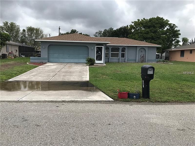 1st image of 510 SE 9th Ave